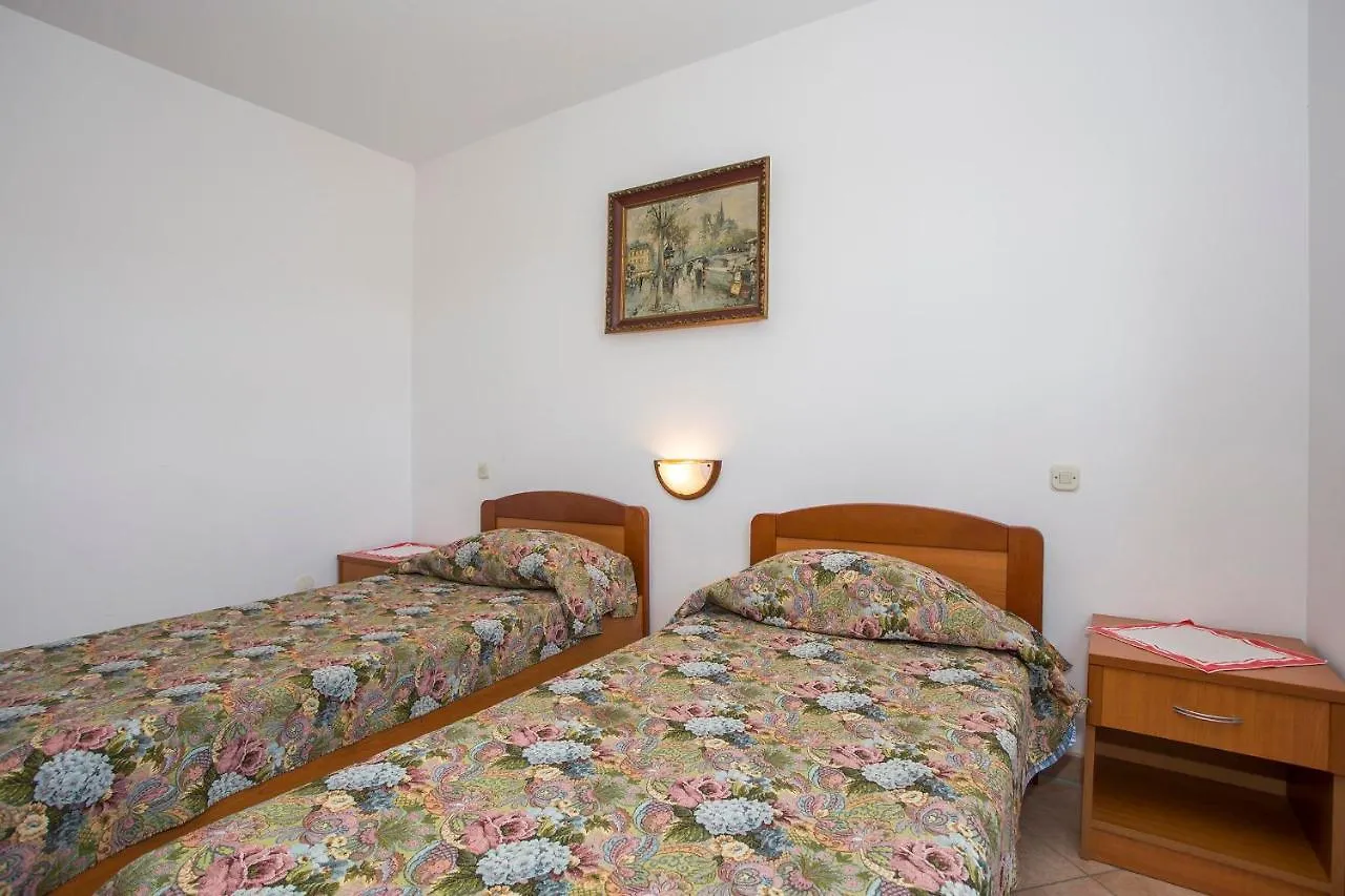 Apartments Jaksa Pula Casa de hóspedes