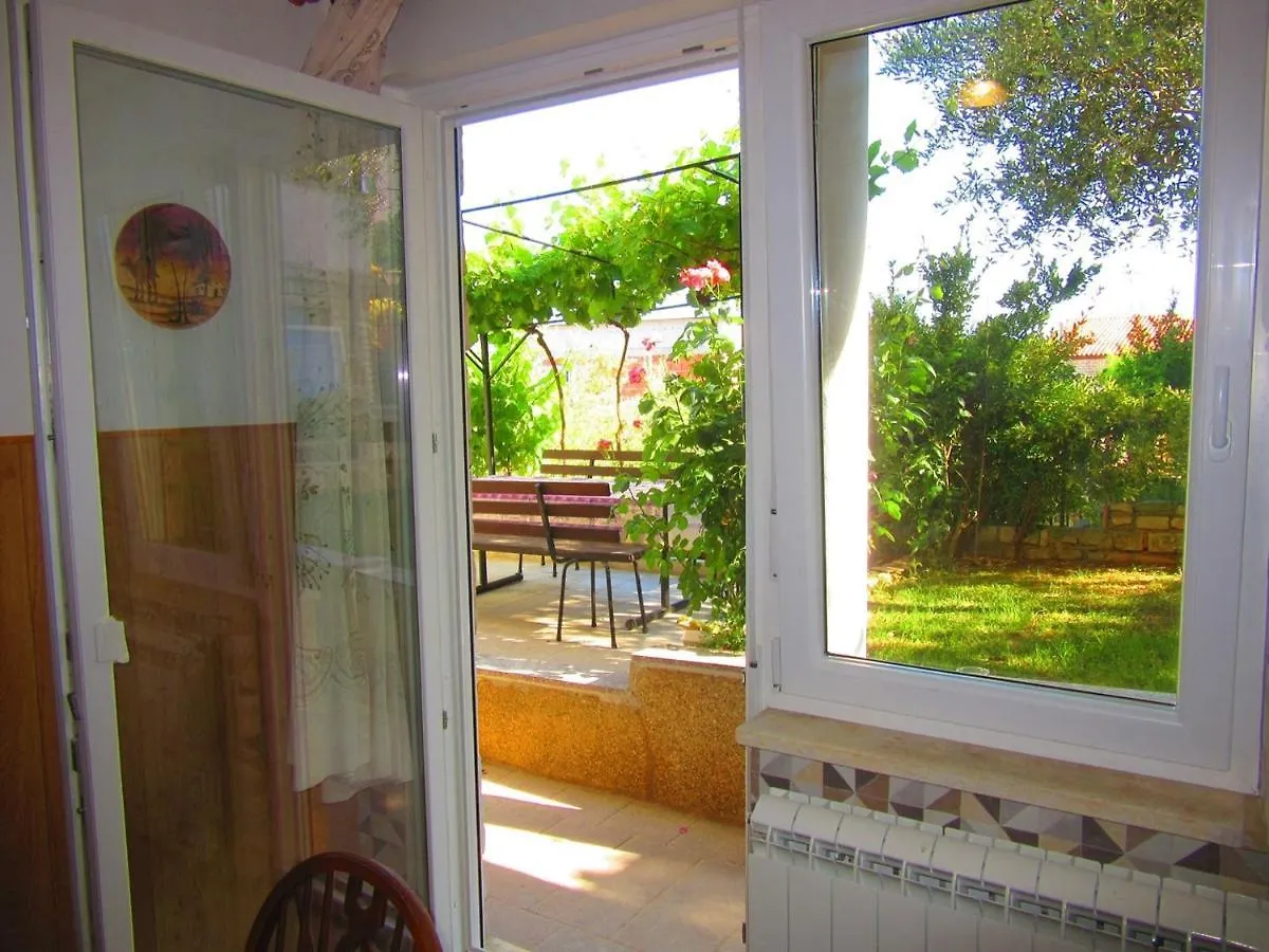 Casa de hóspedes Apartments Jaksa Pula