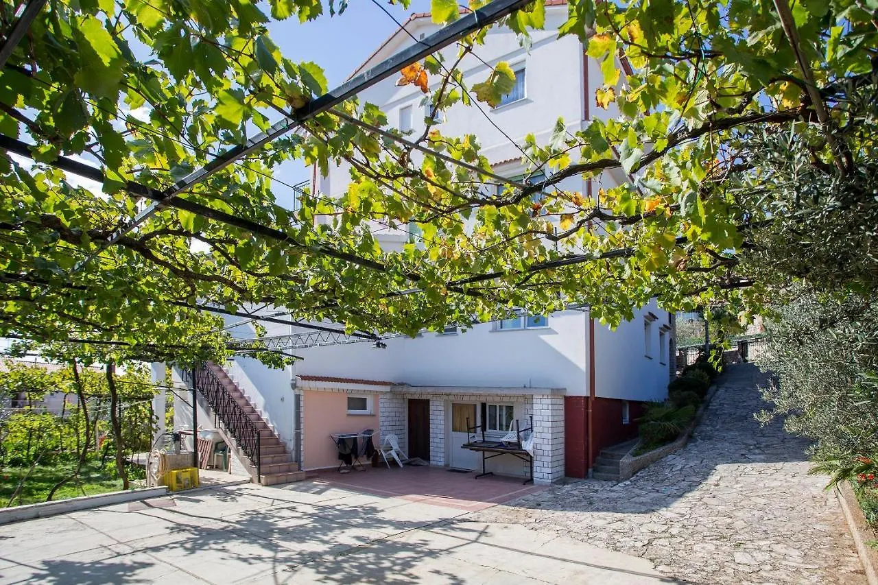 Casa de hóspedes Apartments Jaksa Pula